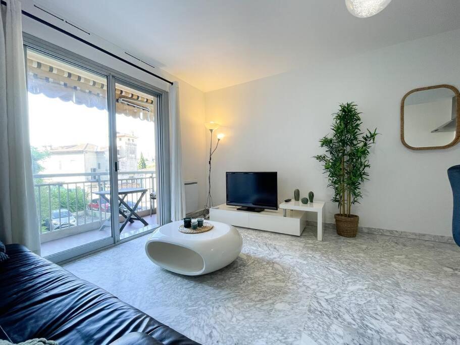 Cosy Deux Pieces Apartment Menton Exterior photo